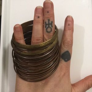 lot of vintage bangles